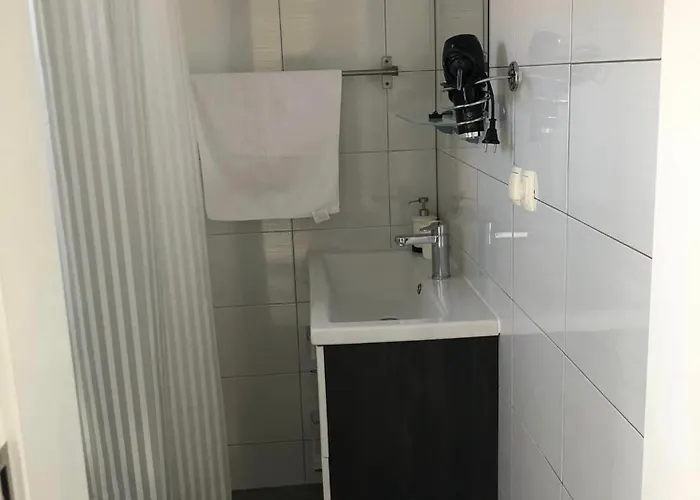 2 Verena Mit Meerblick