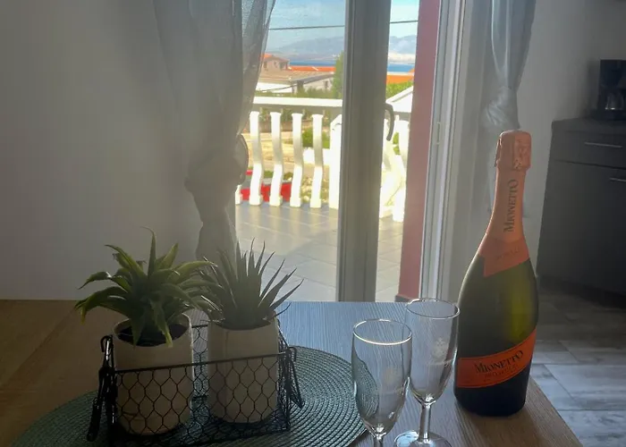 2 Verena Mit Meerblick * ויר